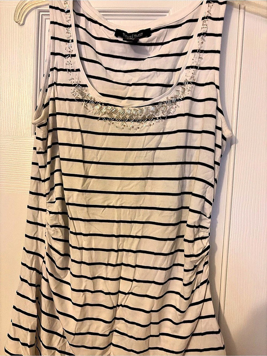 White House Black Market Tops - White House Black Market Striped Beaded Tank Top in White & Black Size Medium